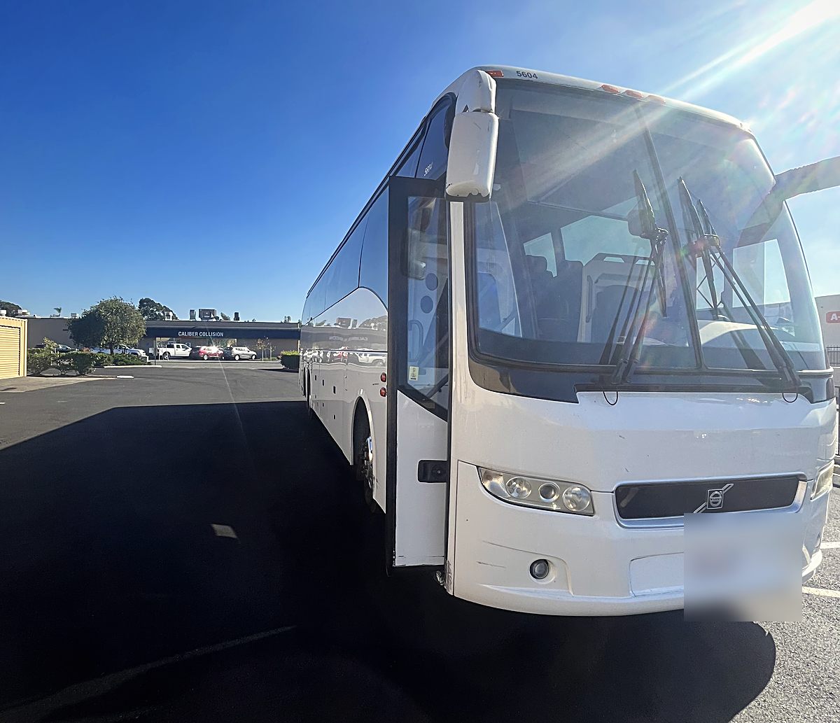 Full-size luxury motorcoach